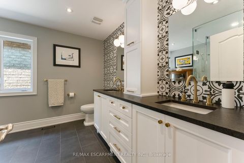Photo 21 at 3143 Watercliffe Court, BC Bronte Creek, Oakville