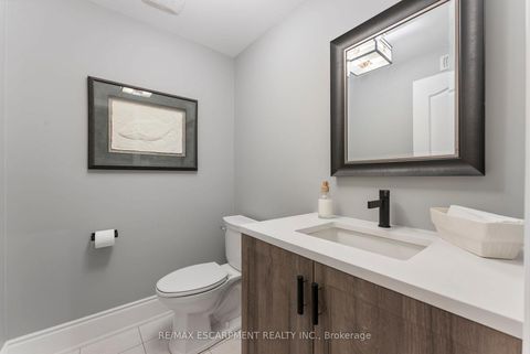 Photo 31 at 3143 Watercliffe Court, BC Bronte Creek, Oakville
