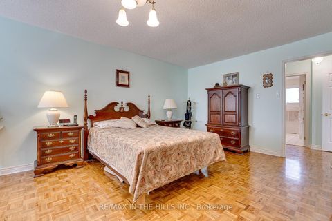 Photo 17 at 275 Triton Avenue, West Woodbridge, Vaughan
