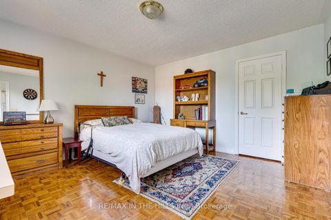 Photo 19 at 275 Triton Avenue, West Woodbridge, Vaughan