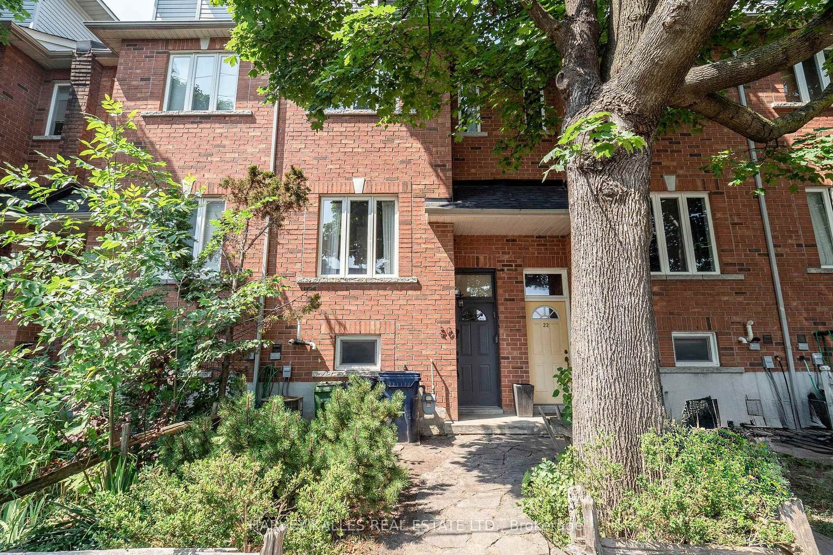 20 Lightbourn Avenue, Junction, Toronto 