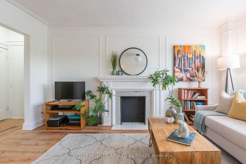Photo 6 at 18 - 1646 Bathurst Street, Cedarvale, Toronto