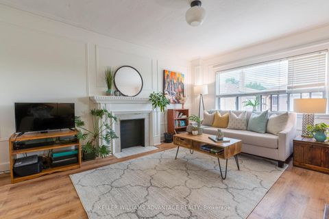 Photo 8 at 18 - 1646 Bathurst Street, Cedarvale, Toronto
