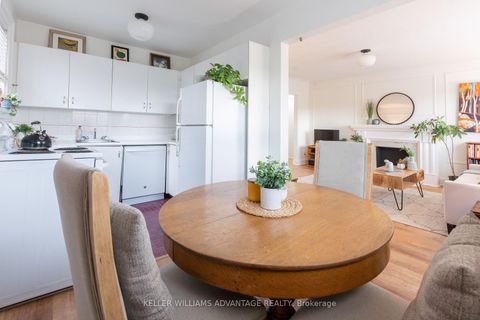 Photo 13 at 18 - 1646 Bathurst Street, Cedarvale, Toronto