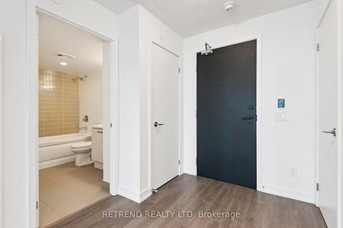 Photo 5 at 1004 - 125 Redpath Avenue, Mount Pleasant West, Toronto