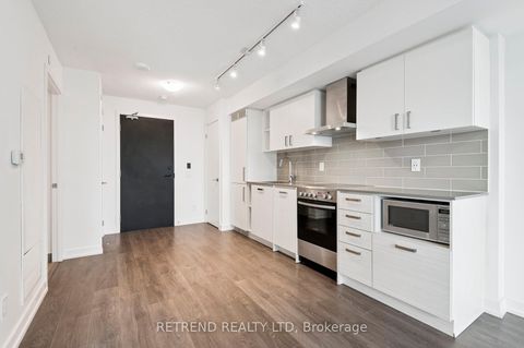 Photo 8 at 1004 - 125 Redpath Avenue, Mount Pleasant West, Toronto