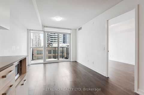 Photo 10 at 1004 - 125 Redpath Avenue, Mount Pleasant West, Toronto