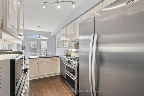 Photo 7 at Unit 10 - 38 Hunt Avenue, Mill Pond, Richmond Hill