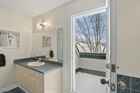 Photo 16 at Unit 10 - 38 Hunt Avenue, Mill Pond, Richmond Hill