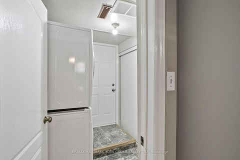 Photo 25 at Unit 10 - 38 Hunt Avenue, Mill Pond, Richmond Hill