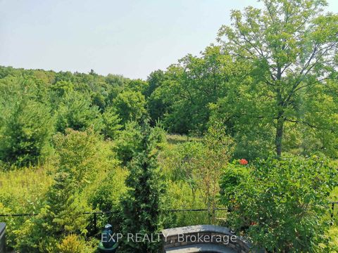 Photo 1 at 29 William Bowes Boulevard, Patterson, Vaughan