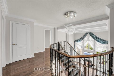 Photo 18 at 29 William Bowes Boulevard, Patterson, Vaughan