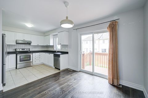 Photo 11 at 52 Stoyell Drive, Jefferson, Richmond Hill