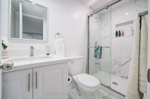 Photo 22 at 87 Zokol Drive, Bayview Northeast, Aurora