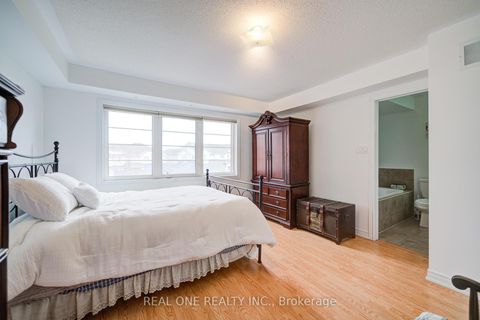 Photo 27 at 87 Zokol Drive, Bayview Northeast, Aurora