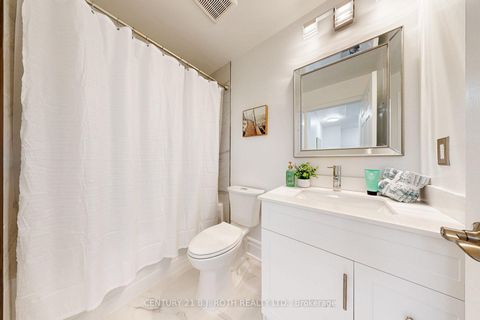 Photo 5 at 318 - 1135 Royal York Road, Humber Valley, Toronto