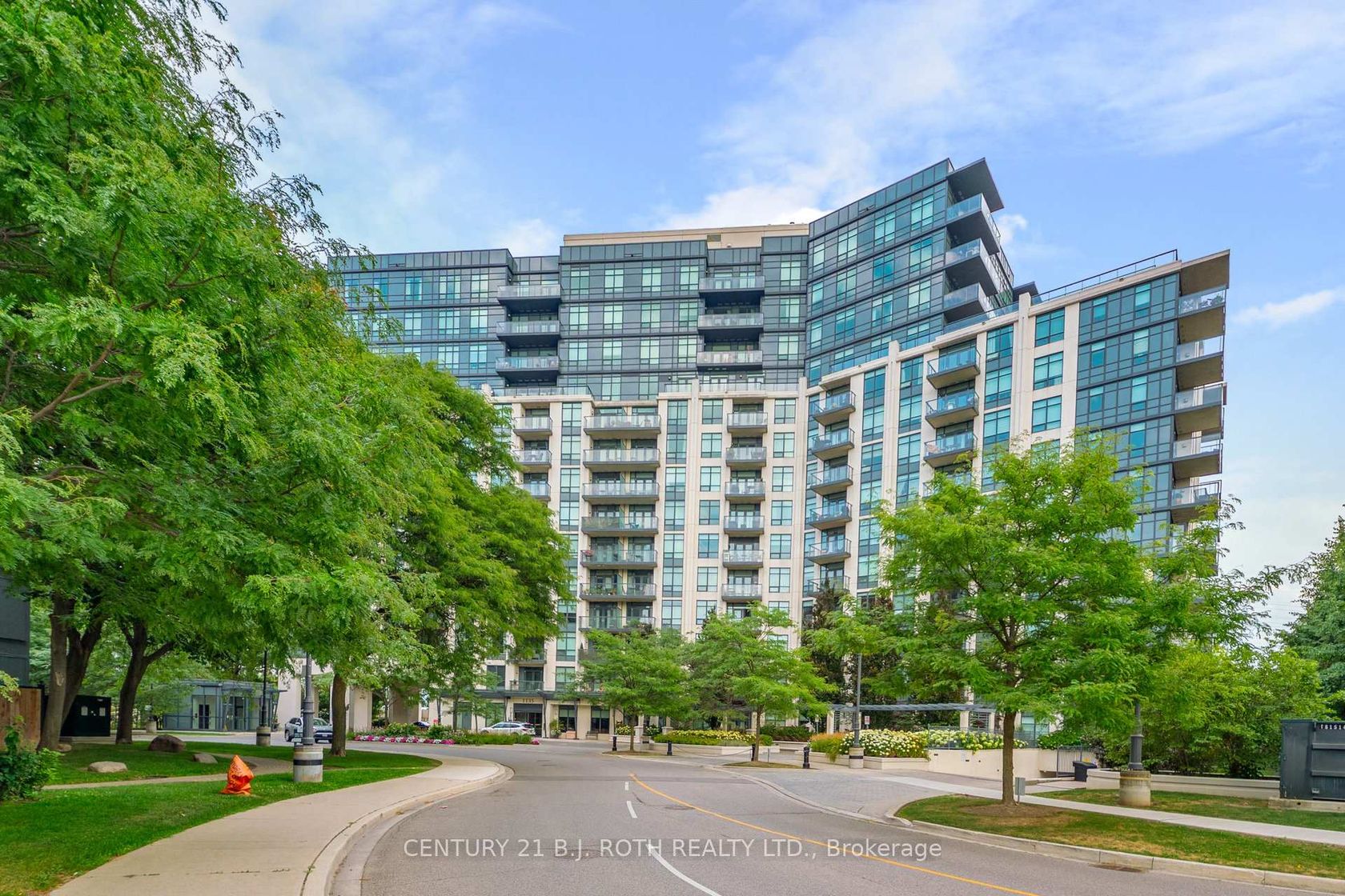 318 - 1135 Royal York Road, Humber Valley, Toronto 