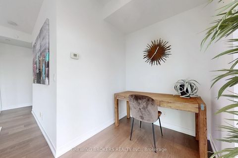 Photo 7 at 902 - 89 Dunfield Avenue, Mount Pleasant West, Toronto