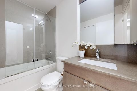 Photo 16 at 902 - 89 Dunfield Avenue, Mount Pleasant West, Toronto