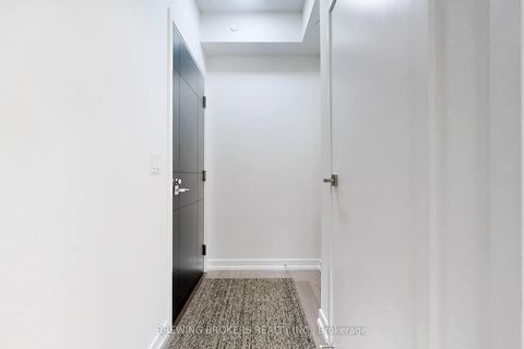 Photo 18 at 902 - 89 Dunfield Avenue, Mount Pleasant West, Toronto