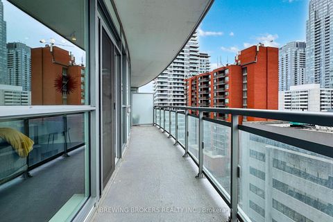 Photo 19 at 902 - 89 Dunfield Avenue, Mount Pleasant West, Toronto