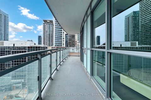 Photo 20 at 902 - 89 Dunfield Avenue, Mount Pleasant West, Toronto