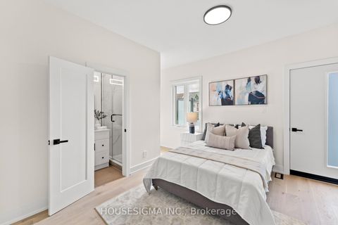 Photo 17 at 204 Franklin Avenue, Junction, Toronto