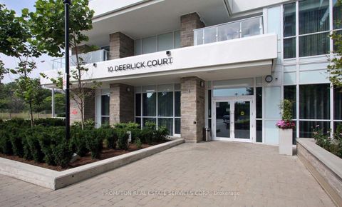 Photo 2 at 2006 - 10 Deerlick Crescent, Donalda, Toronto