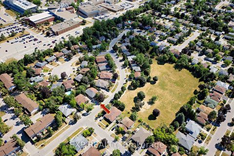 Photo 1 at 22A Bernick Drive, Grove East, Barrie