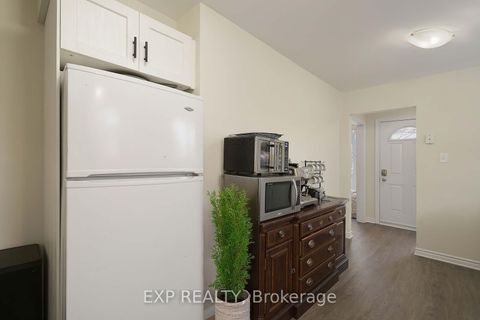 Photo 14 at 22A Bernick Drive, Grove East, Barrie Photo 14 at 22A Bernick Drive, Grove East, Barrie