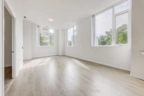 Photo 3 at TH104 - 25 Holly Street, Mount Pleasant West, Toronto
