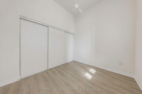 Photo 7 at TH104 - 25 Holly Street, Mount Pleasant West, Toronto