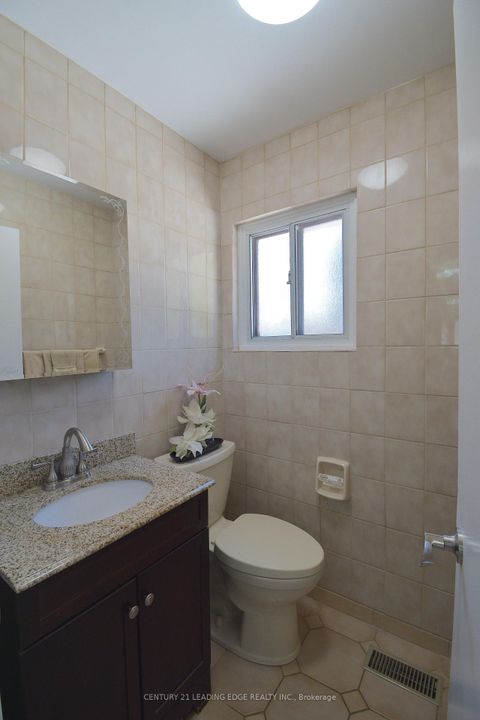 Photo 17 at 54 Avonwick Gate, Donalda, Toronto