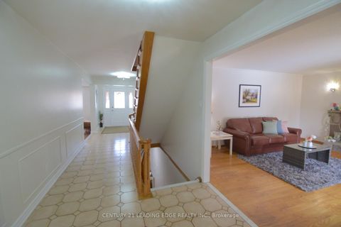 Photo 18 at 54 Avonwick Gate, Donalda, Toronto