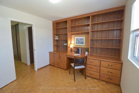 Photo 31 at 54 Avonwick Gate, Donalda, Toronto