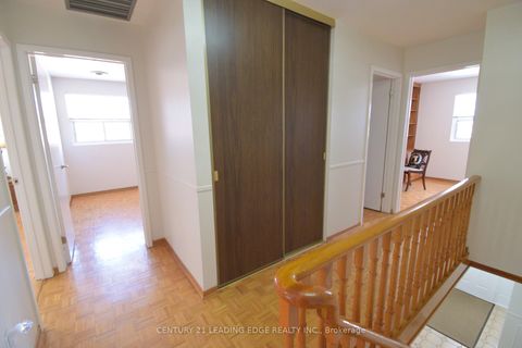 Photo 32 at 54 Avonwick Gate, Donalda, Toronto