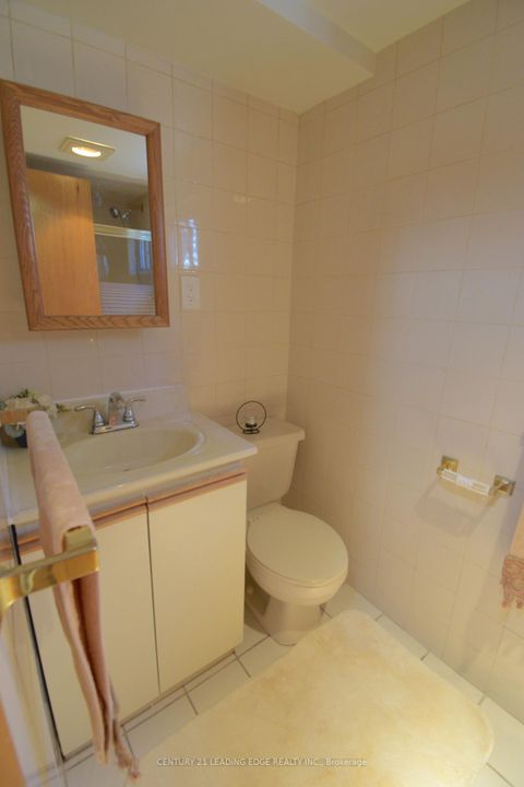 Photo 39 at 54 Avonwick Gate, Donalda, Toronto