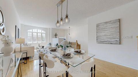 Photo 6 at 3 - 700 Summeridge Drive, Patterson, Vaughan