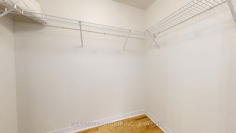 Photo 22 at 3 - 700 Summeridge Drive, Patterson, Vaughan