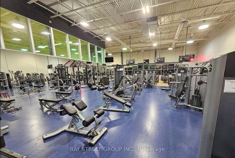 Photo 44 at 3 - 700 Summeridge Drive, Patterson, Vaughan