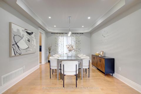 Photo 13 at 2 Aegis Drive, Patterson, Vaughan