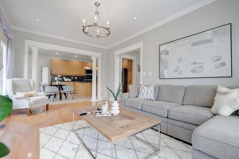 Photo 26 at 2 Aegis Drive, Patterson, Vaughan