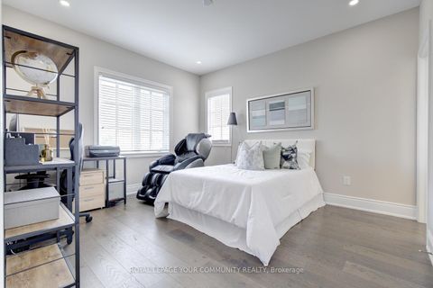 Photo 35 at 2 Aegis Drive, Patterson, Vaughan