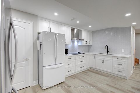 Photo 39 at 2 Aegis Drive, Patterson, Vaughan