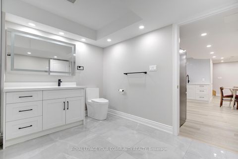 Photo 41 at 2 Aegis Drive, Patterson, Vaughan