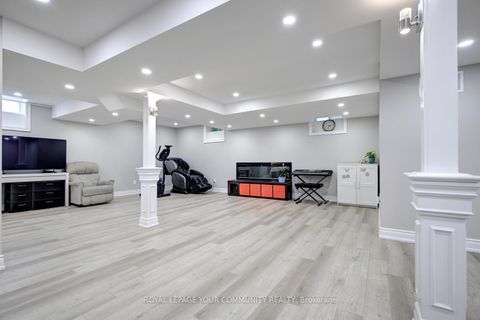 Photo 42 at 2 Aegis Drive, Patterson, Vaughan