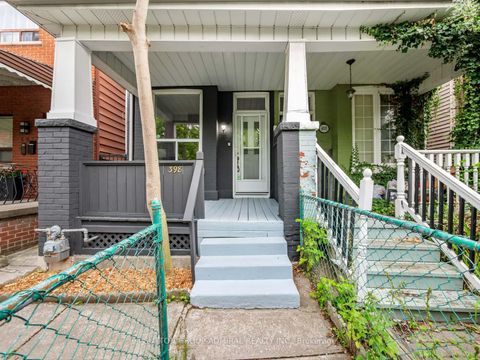 Photo 1 at 398 Crawford Street, Bellwoods, Toronto