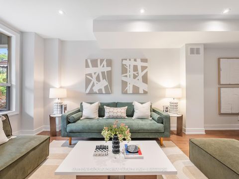 Photo 4 at 398 Crawford Street, Bellwoods, Toronto