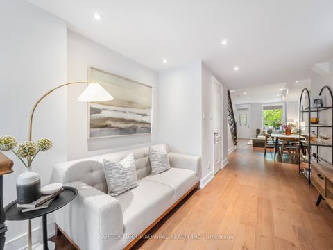 Photo 11 at 398 Crawford Street, Bellwoods, Toronto