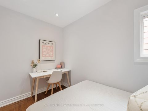 Photo 25 at 398 Crawford Street, Bellwoods, Toronto